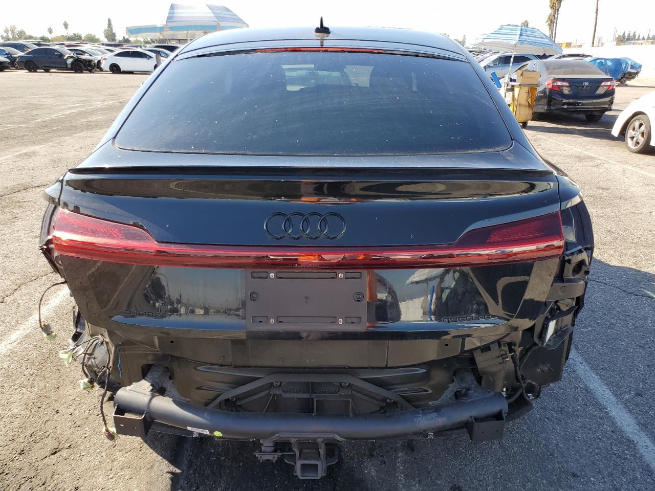 2022 Audi E-Tron Sportback Premium Plus - Image 6