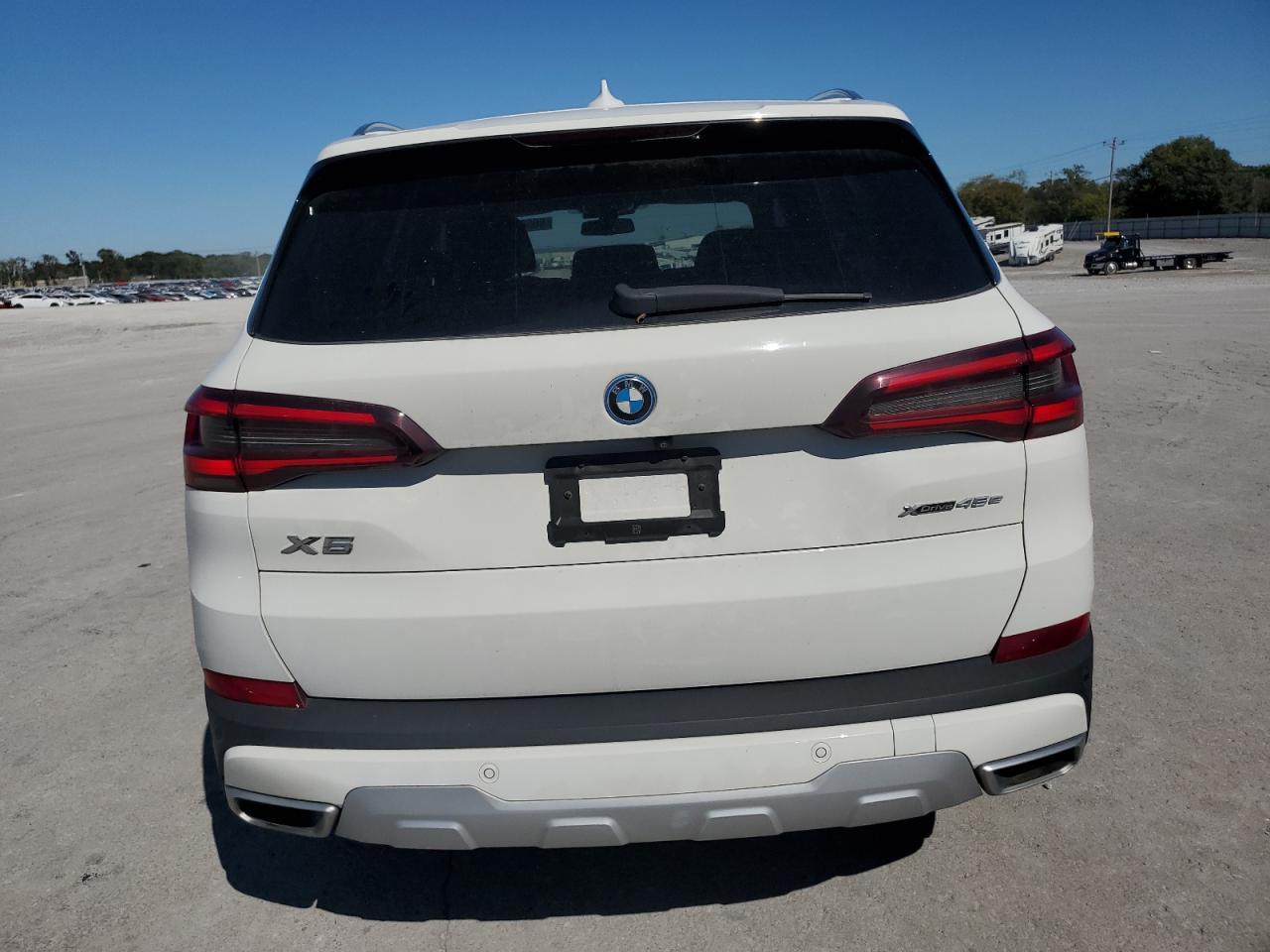 2022 BMW X5 xDrive45E - Image 6