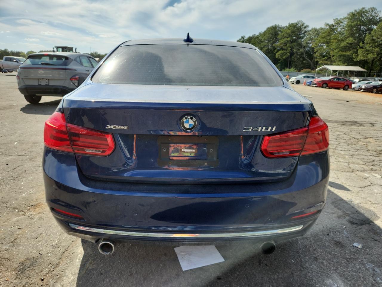 2017 BMW 340 Xi - Image 6