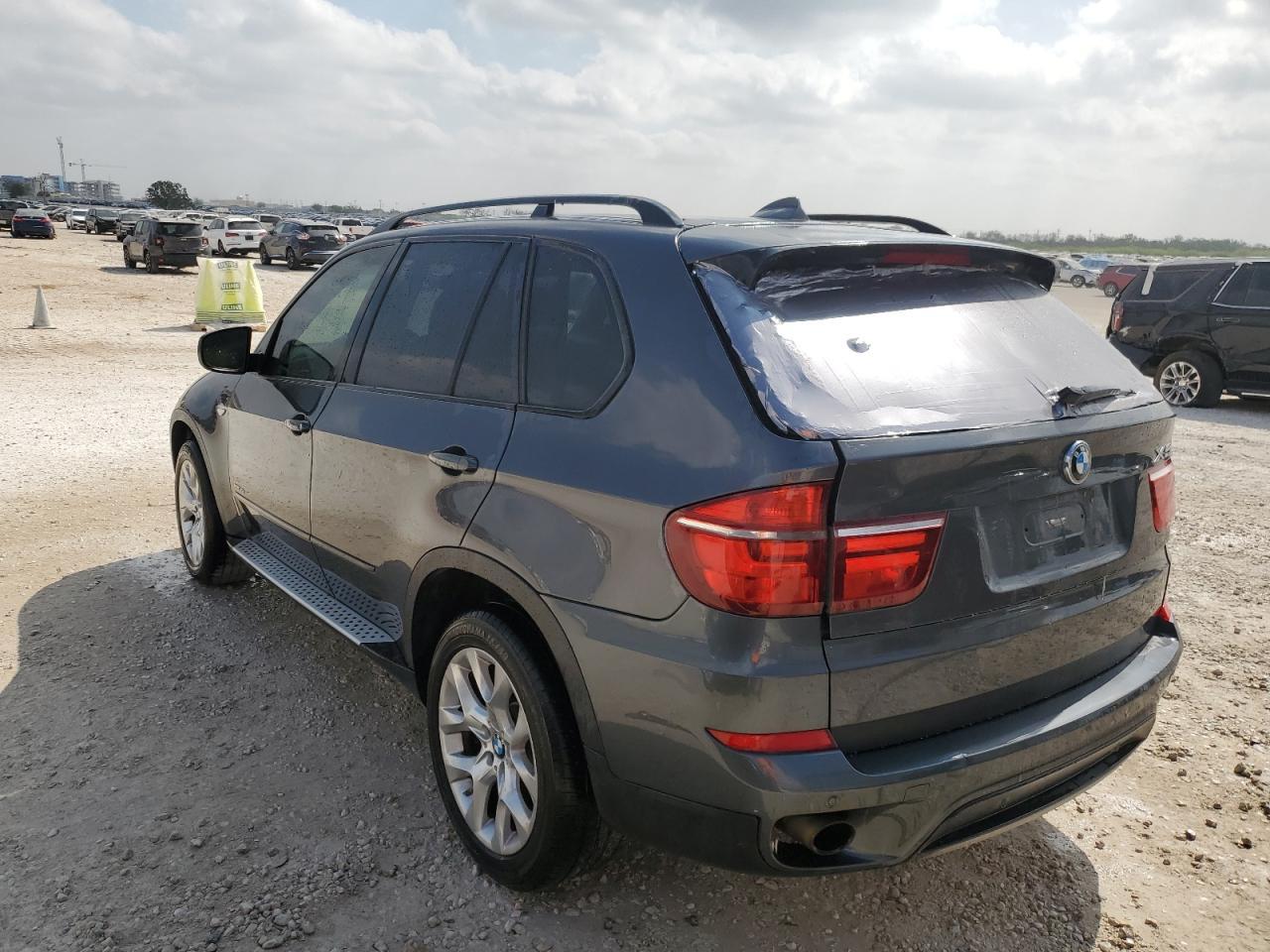 2012 BMW X5 xDrive35I - Image 2
