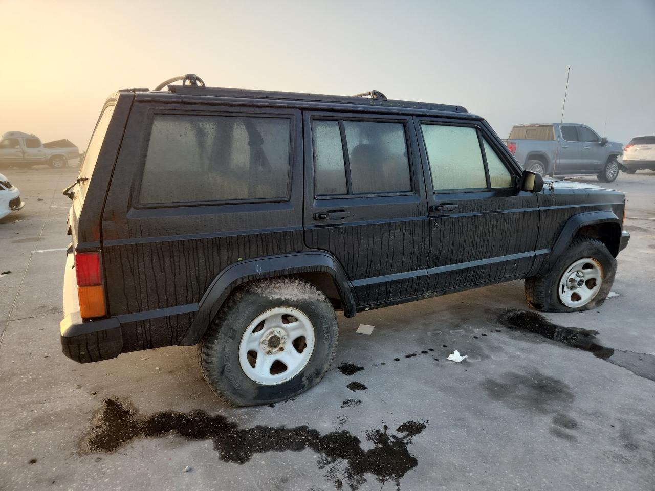 1996 Jeep Cherokee - Фото 3