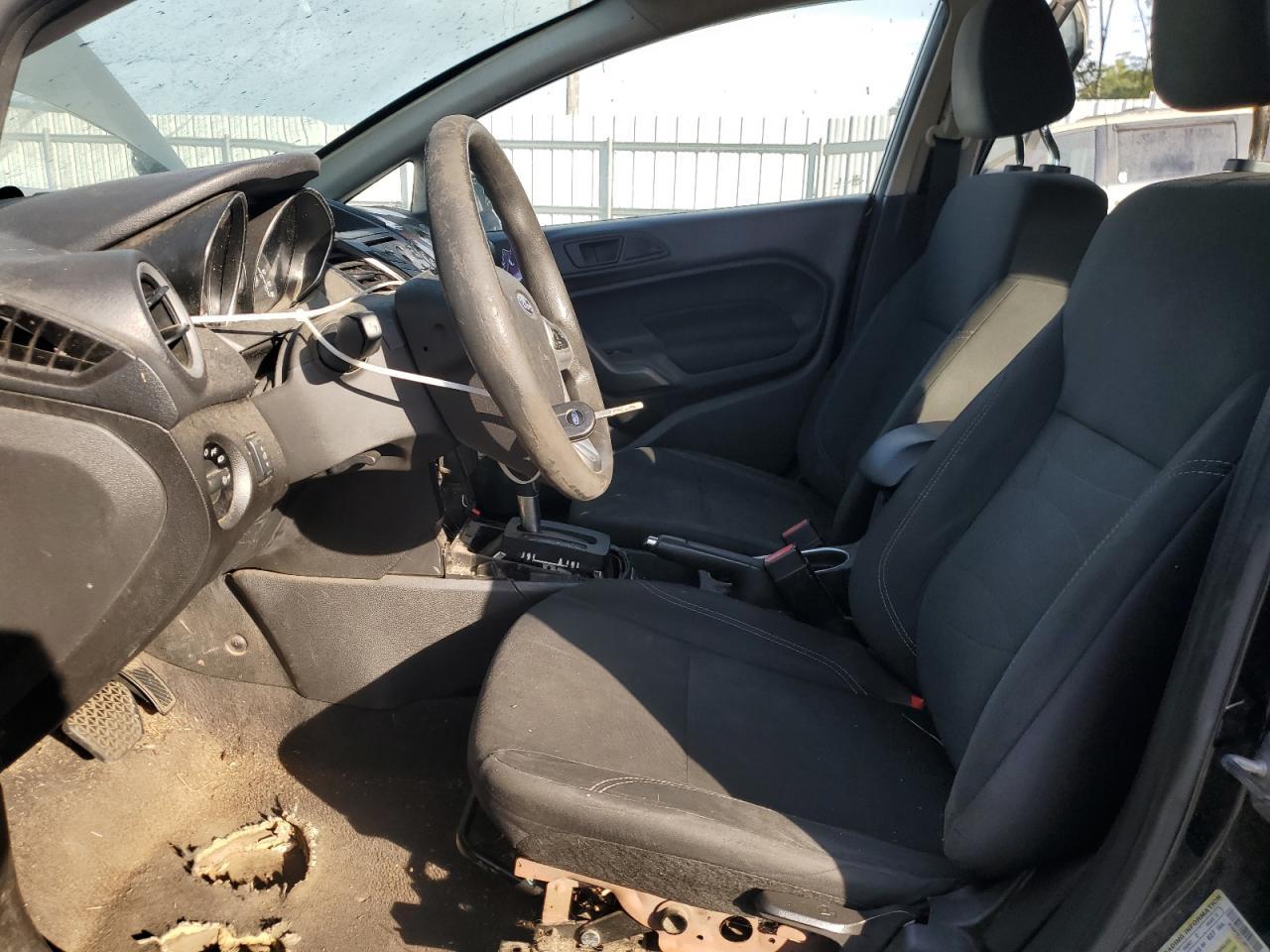 2018 Ford Fiesta Se - Фото 7