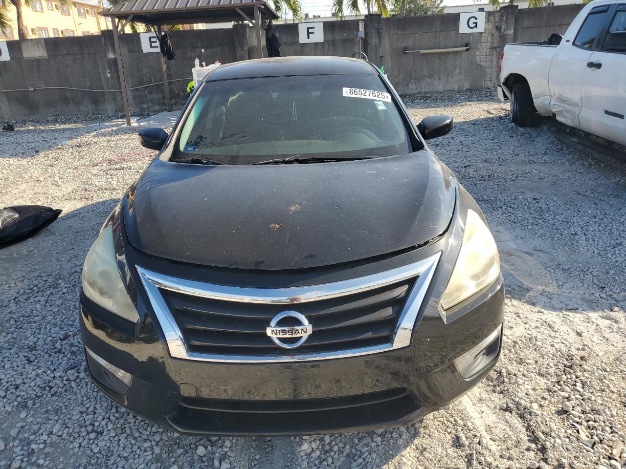 2015 Nissan Altima 2.5 - Image 5