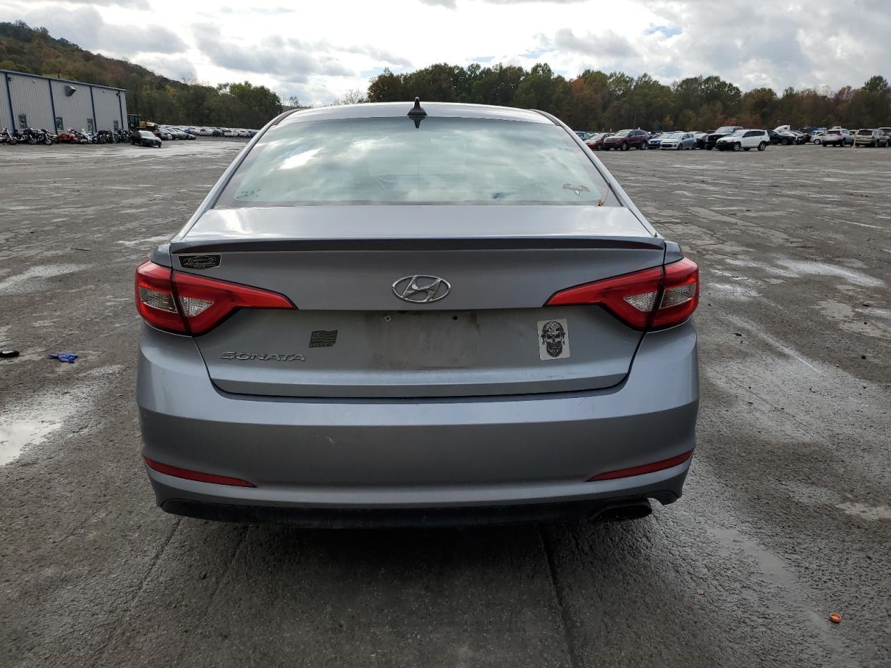 2017 Hyundai Sonata Se - Image 6