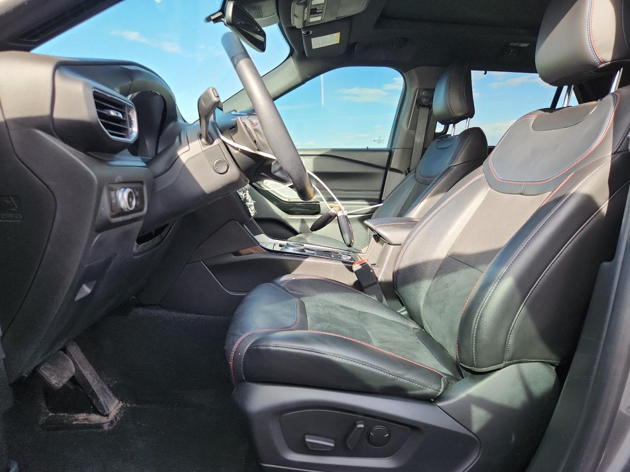 2023 Ford Explorer St - Фото 7