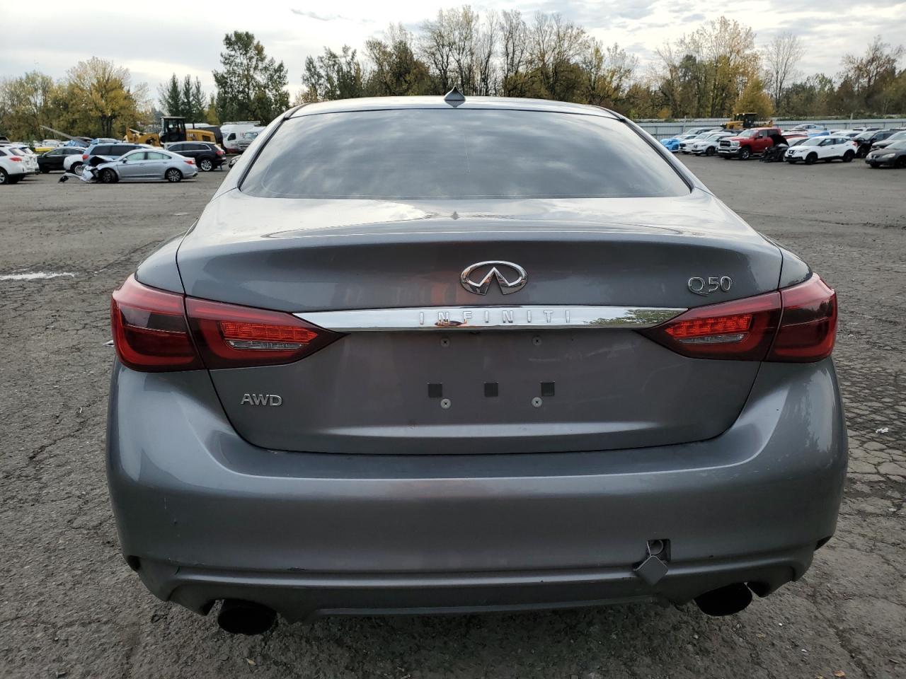 2018 Infiniti Q50 3.0T Luxe - Фото 6