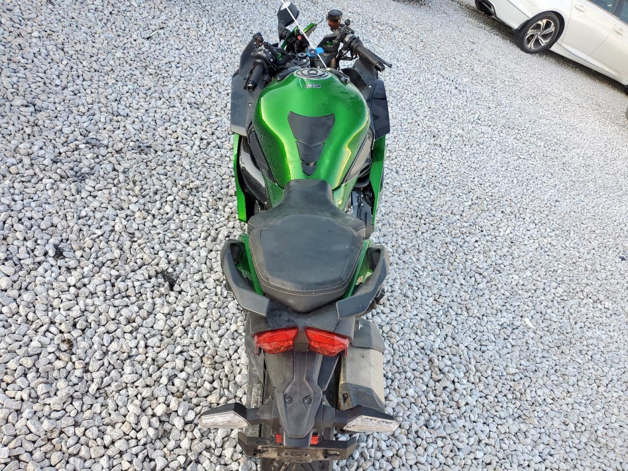 2018 Kawasaki Zx1002 B - Фото 6