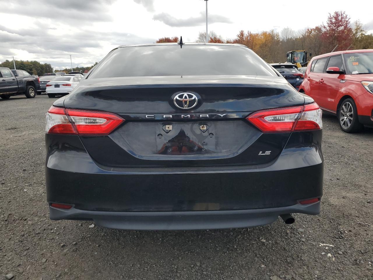 2019 Toyota Camry L - Фото 6