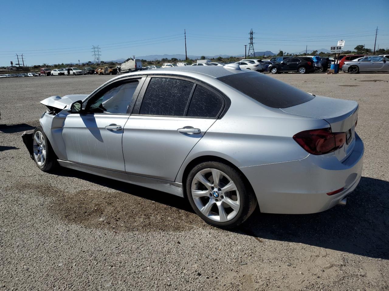 2013 BMW 335 I - Фото 2
