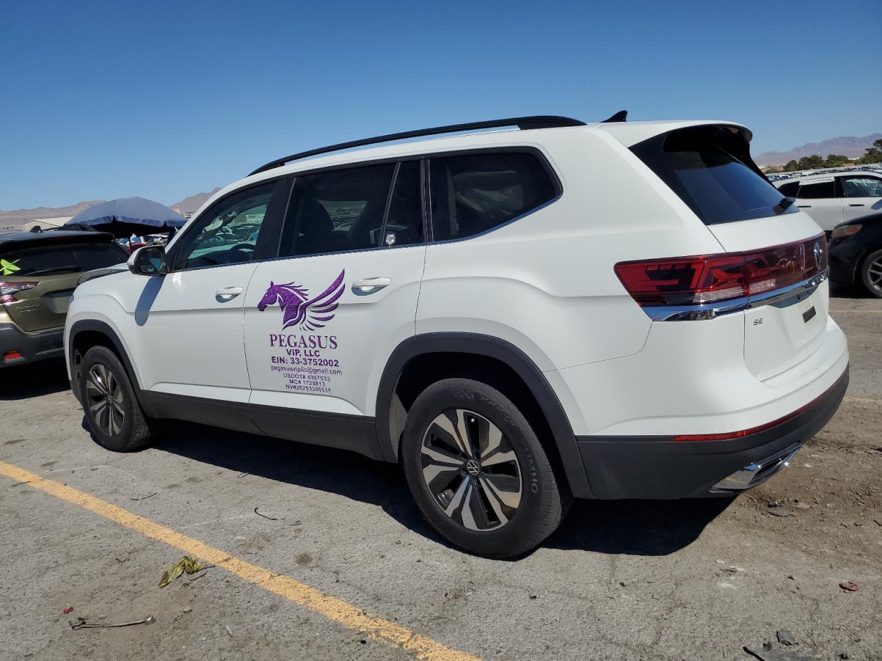 2024 Volkswagen Atlas Se - Image 2