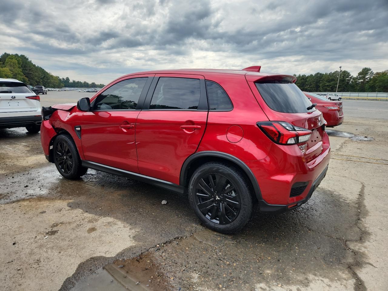 2024 Mitsubishi Outlander Sport S/Se - Фото 2