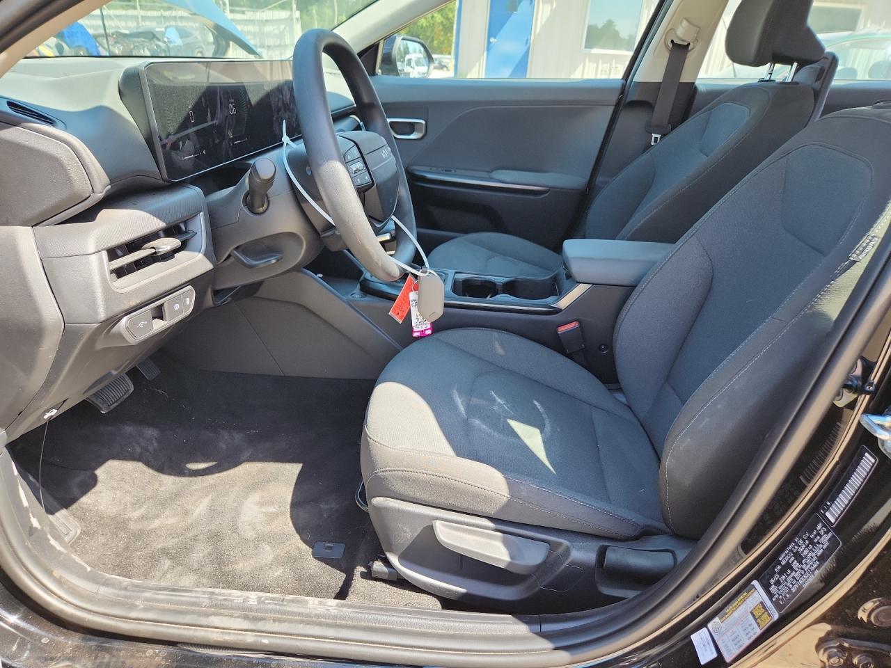 2025 Kia K4 Lx - Image 7