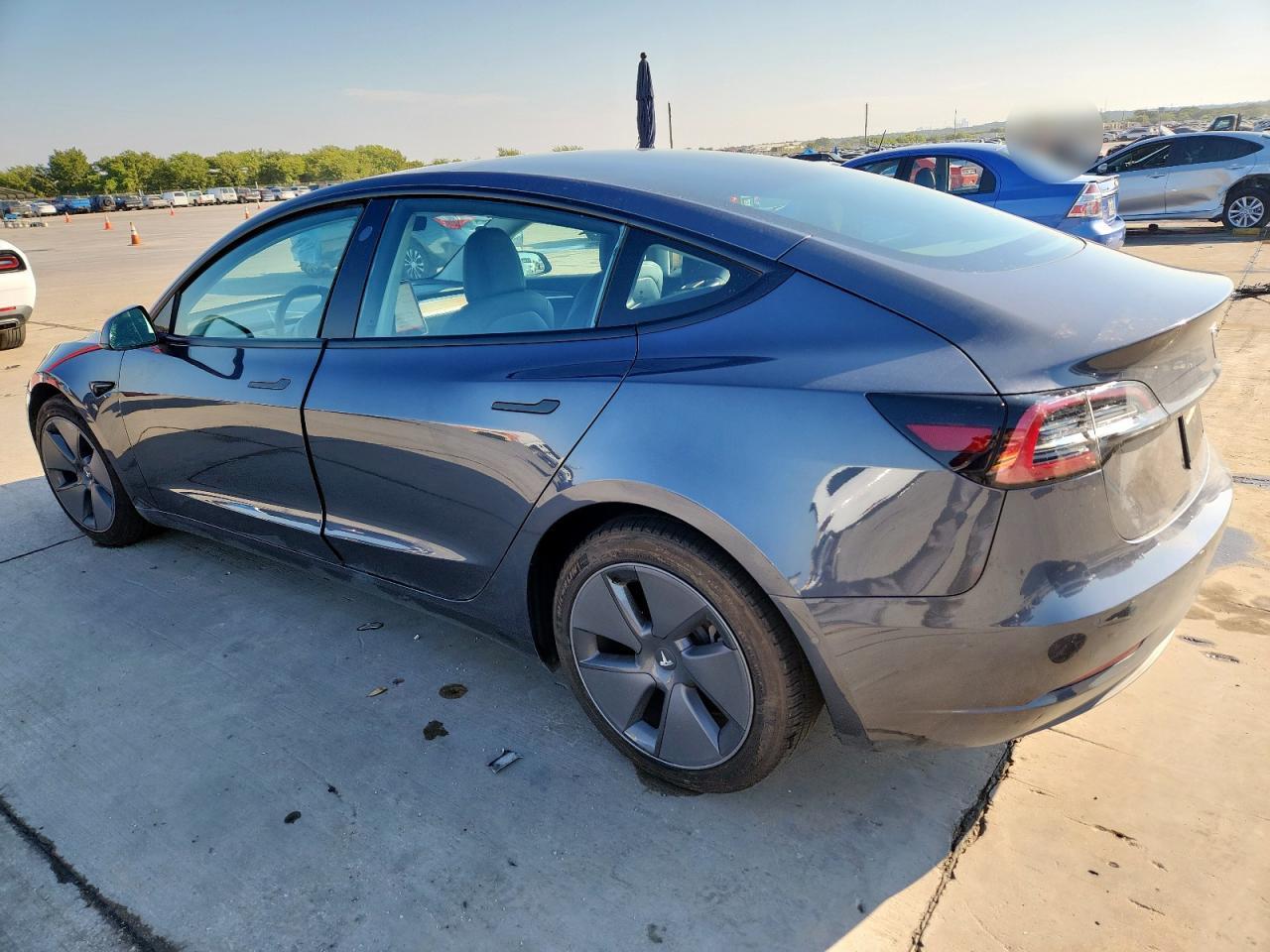 2022 Tesla Model 3 - Image 2