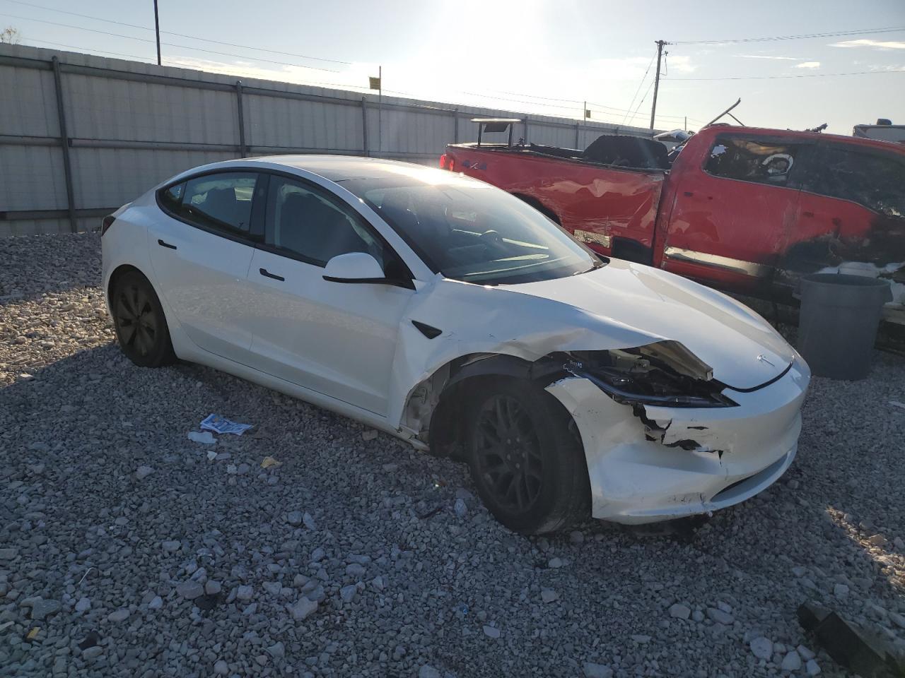 2024 Tesla Model 3 - Image 4