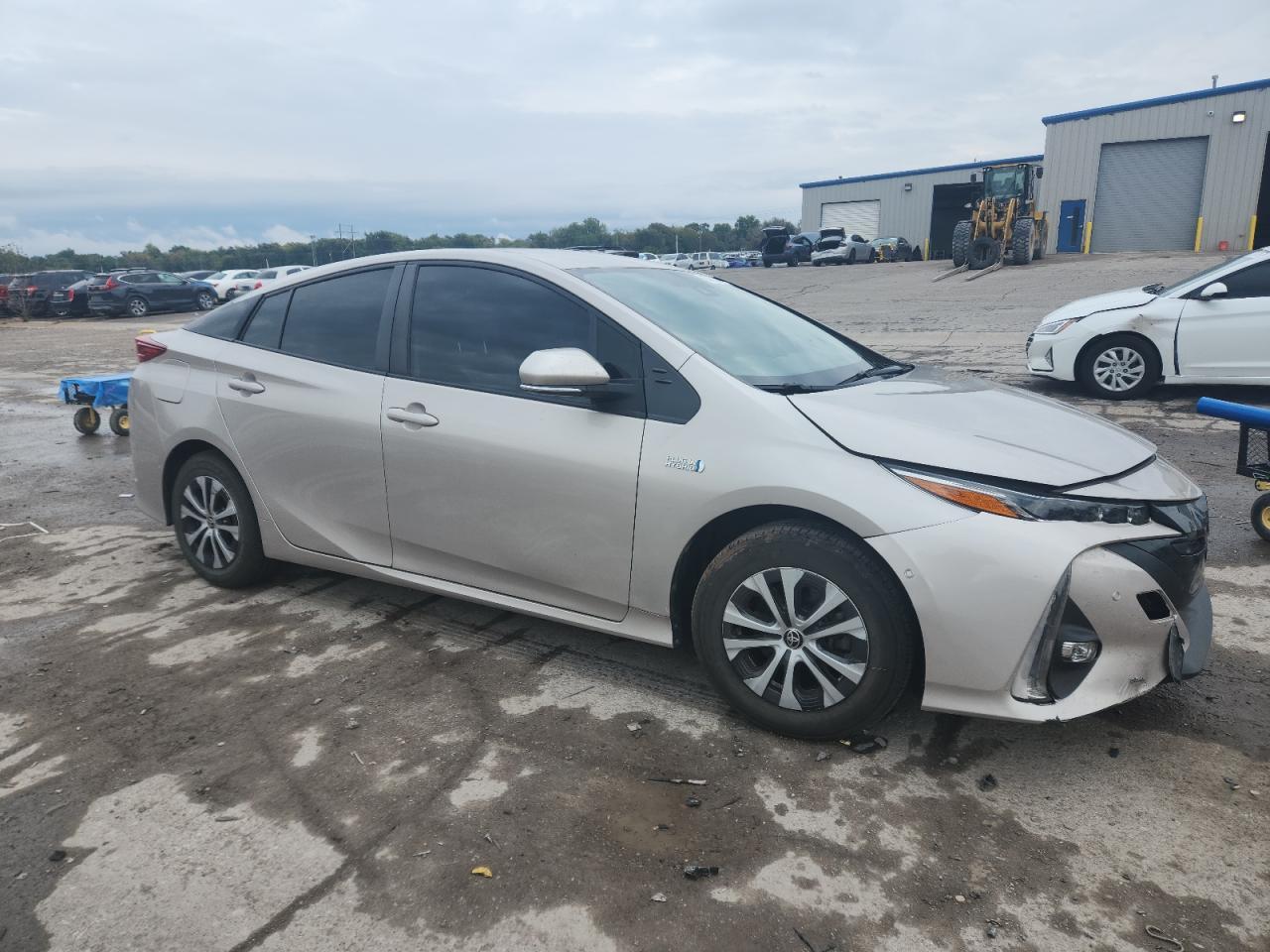 2022 Toyota Prius Prime Le - Image 4