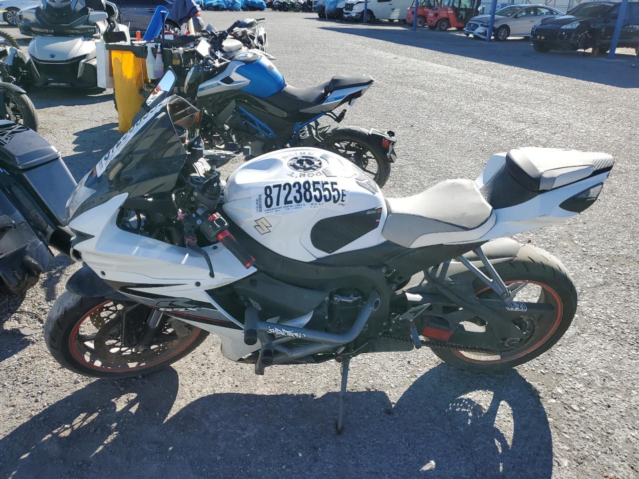 2011 Suzuki Gsx-R600 - Фото 3