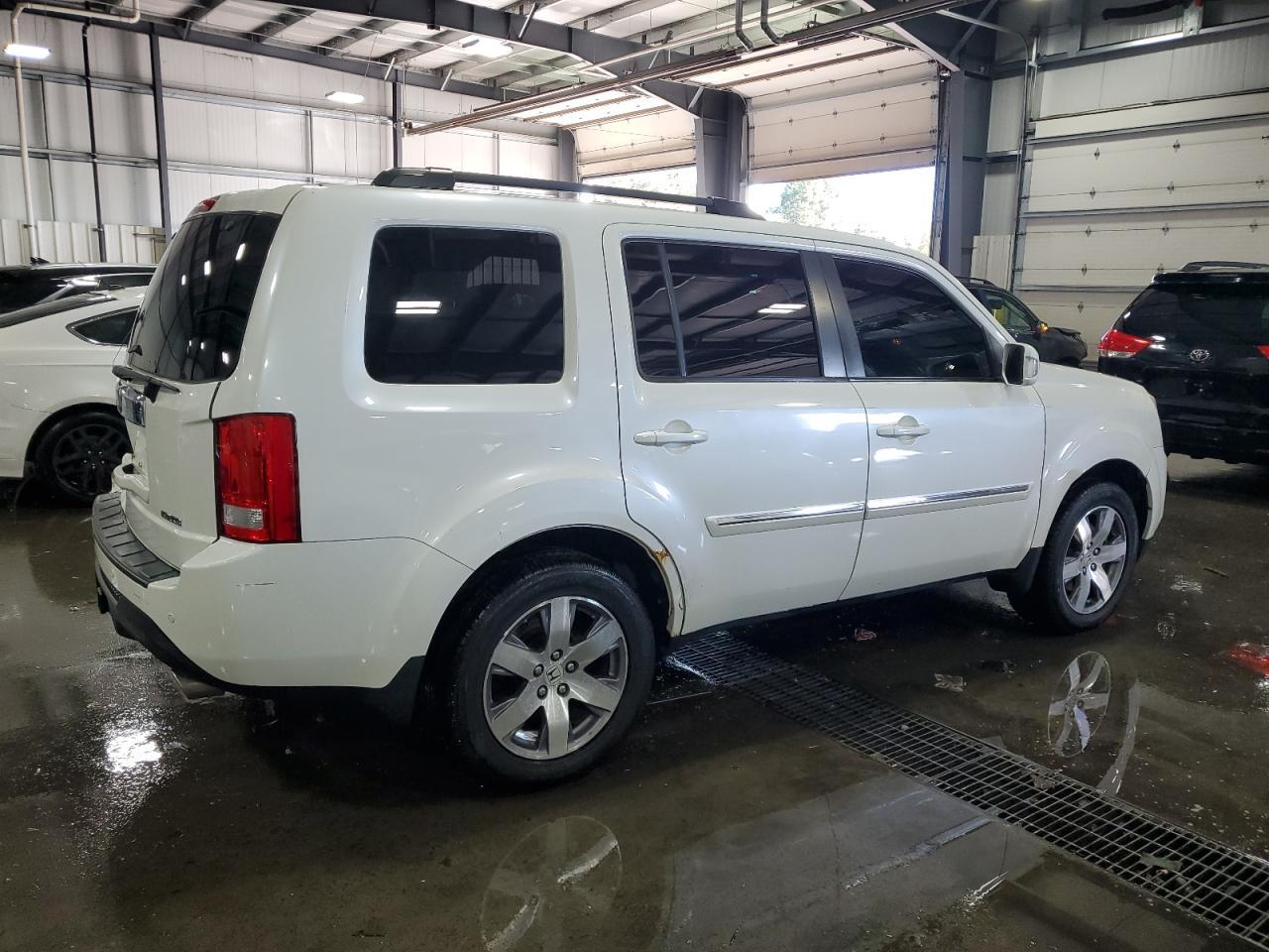 2015 Honda Pilot Touring - Фото 3