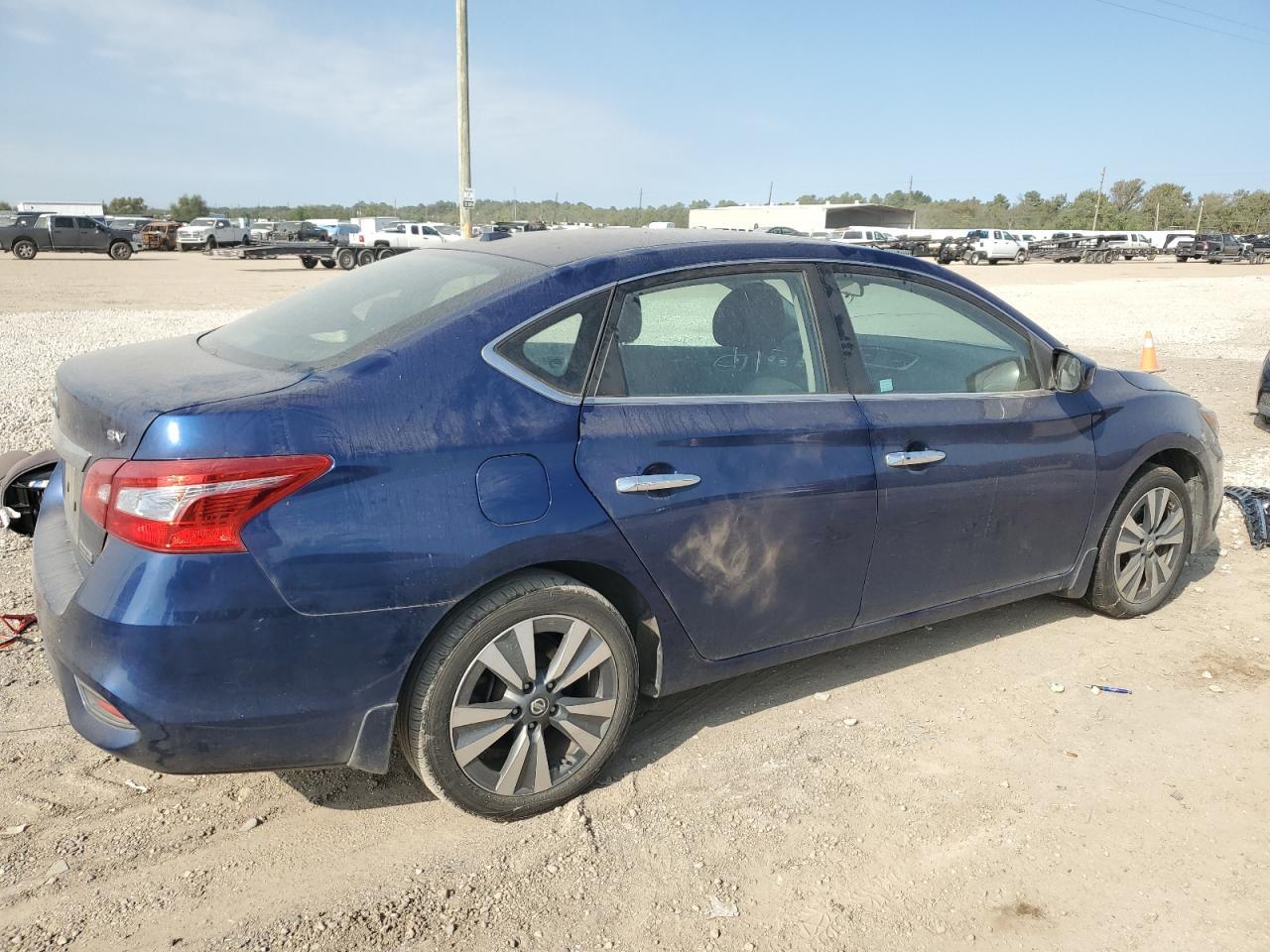 2019 Nissan Sentra S - Фото 3