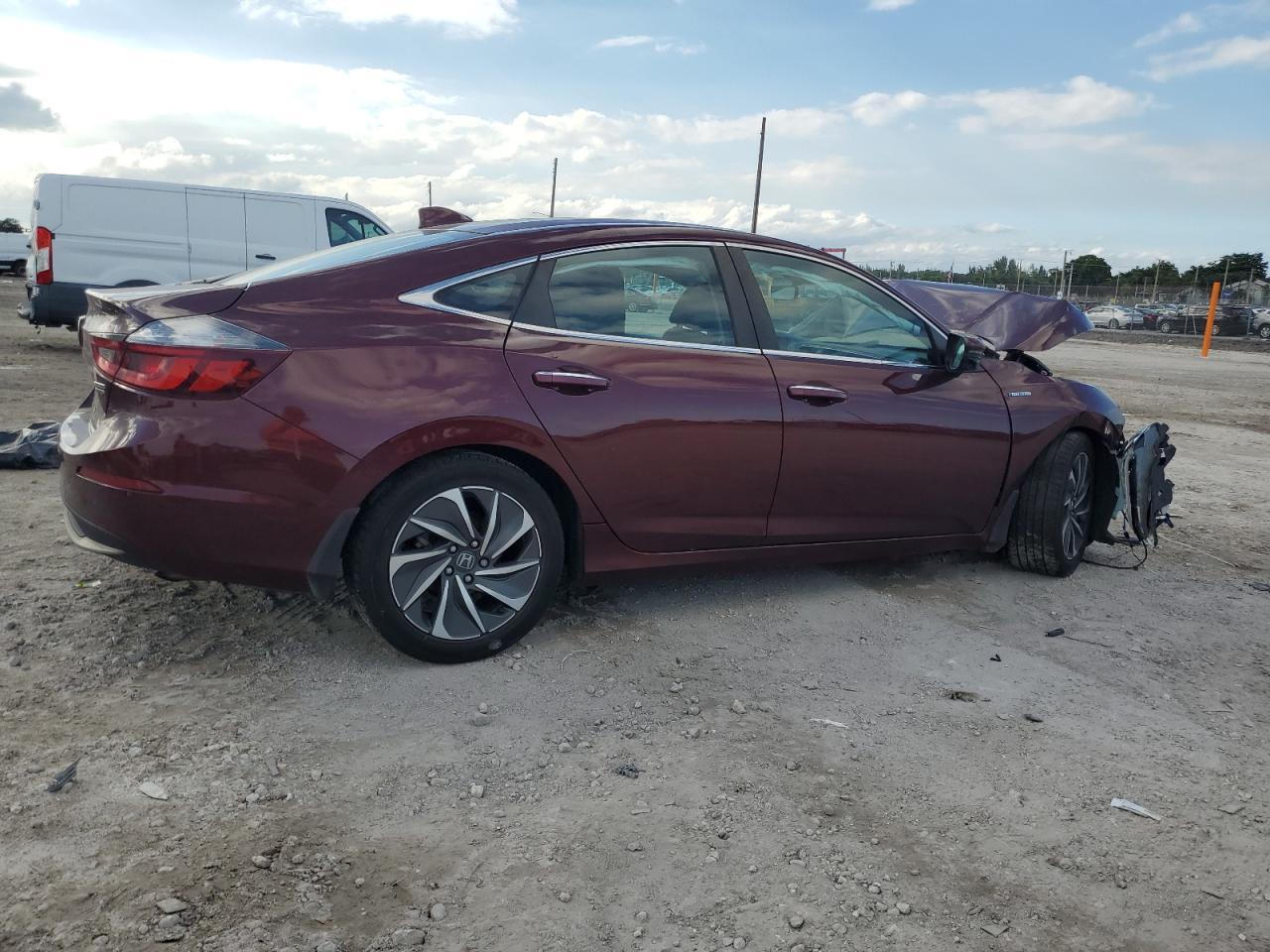 2020 Honda Insight Touring - Image 3