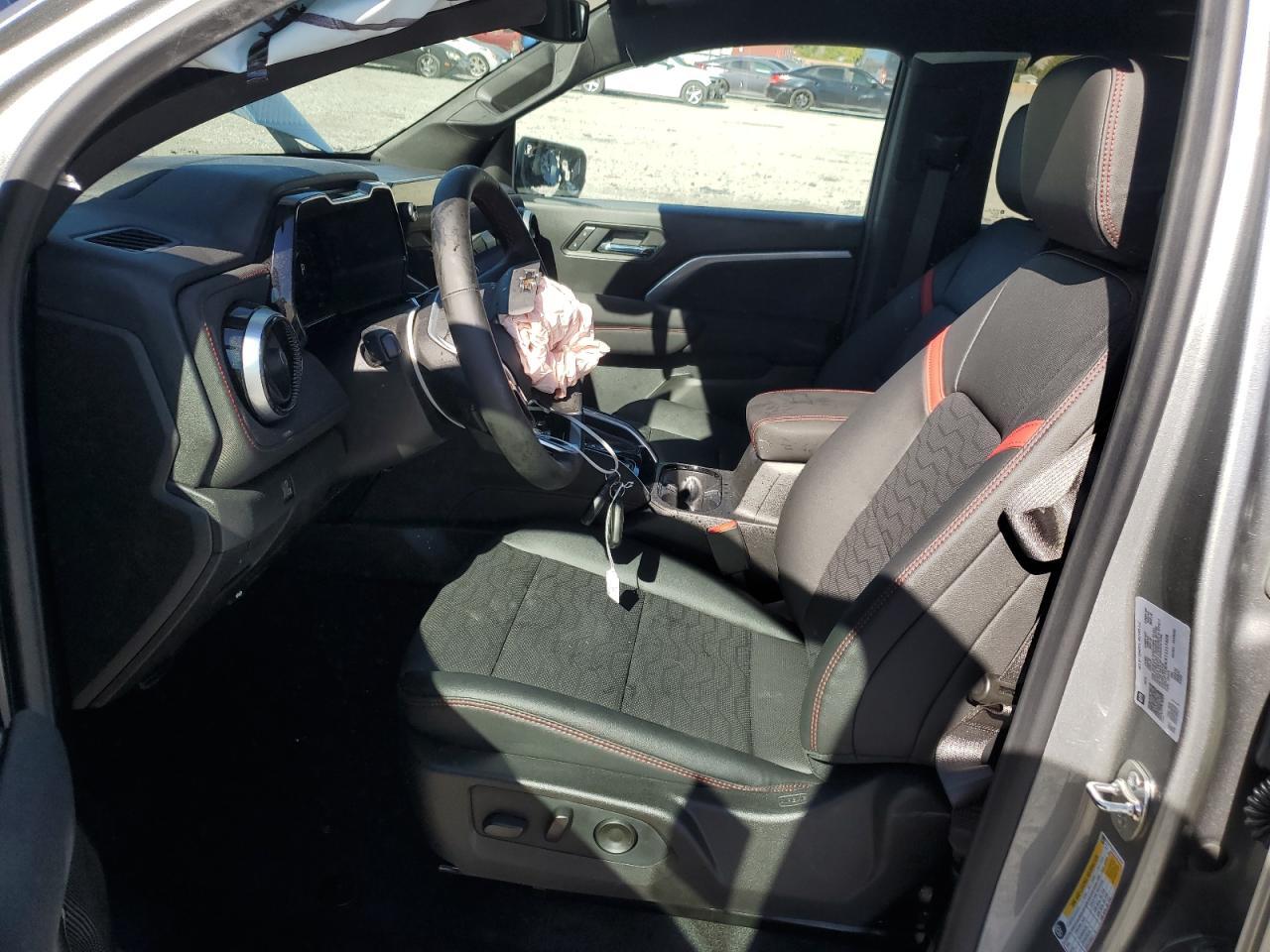 2026 Chevrolet Colorado Z71 - Image 7