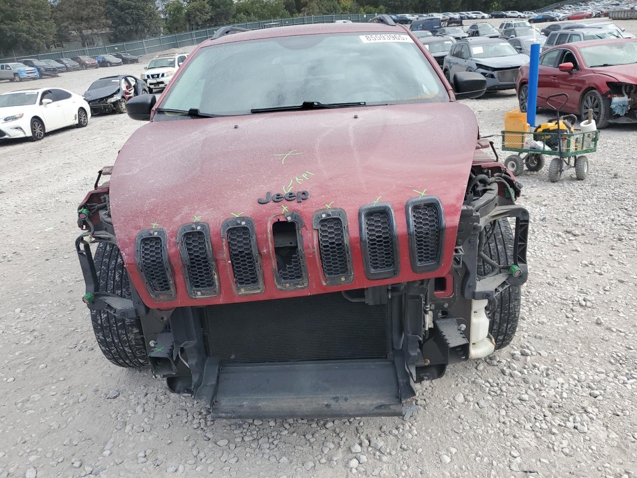 2016 Jeep Cherokee Sport - Image 5