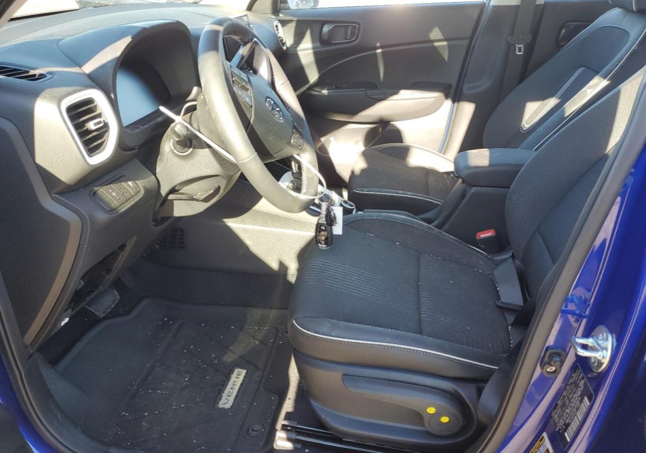 2025 Hyundai Venue Limited - Фото 7