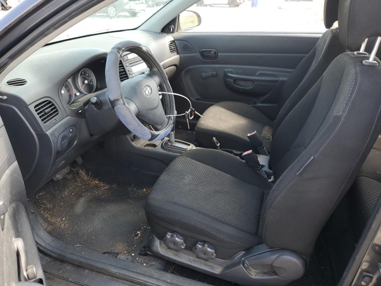 2007 Hyundai Accent Gs - Image 7