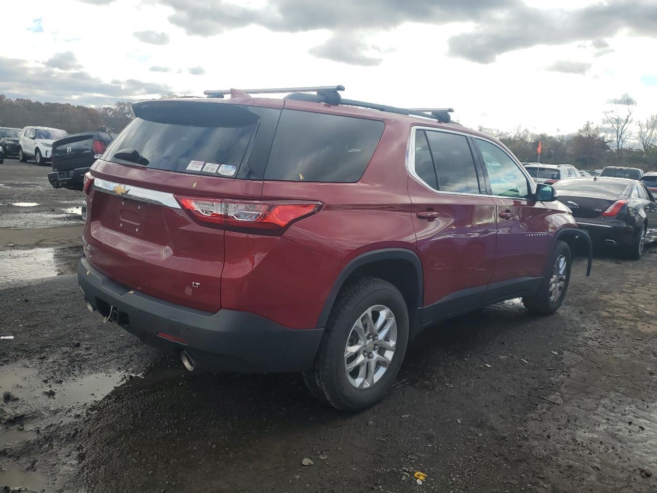 2020 Chevrolet Traverse Lt - Фото 3