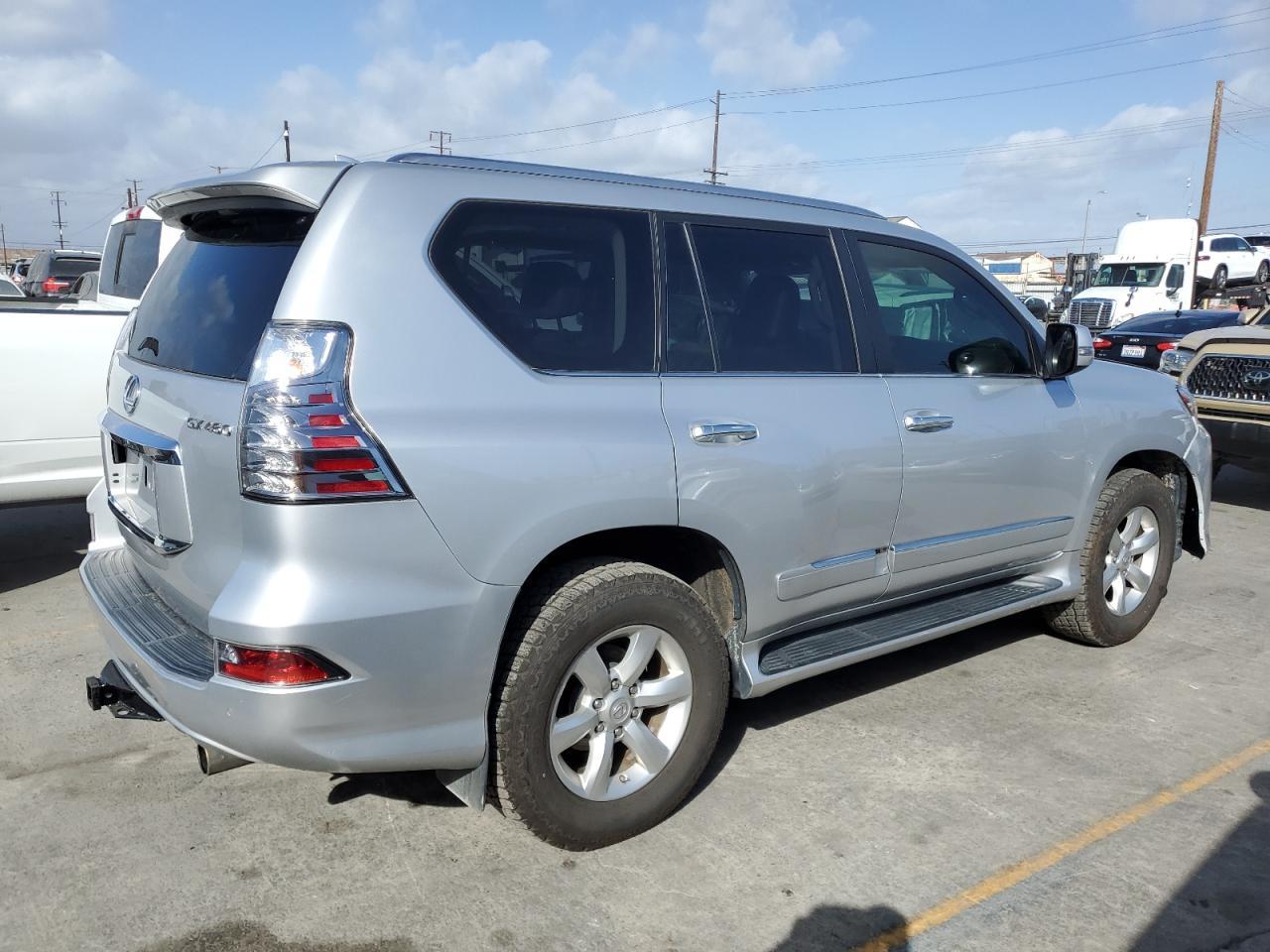 2018 Lexus Gx 460 - Image 3