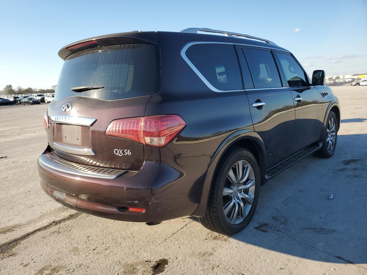 2012 Infiniti Qx56 - Image 3
