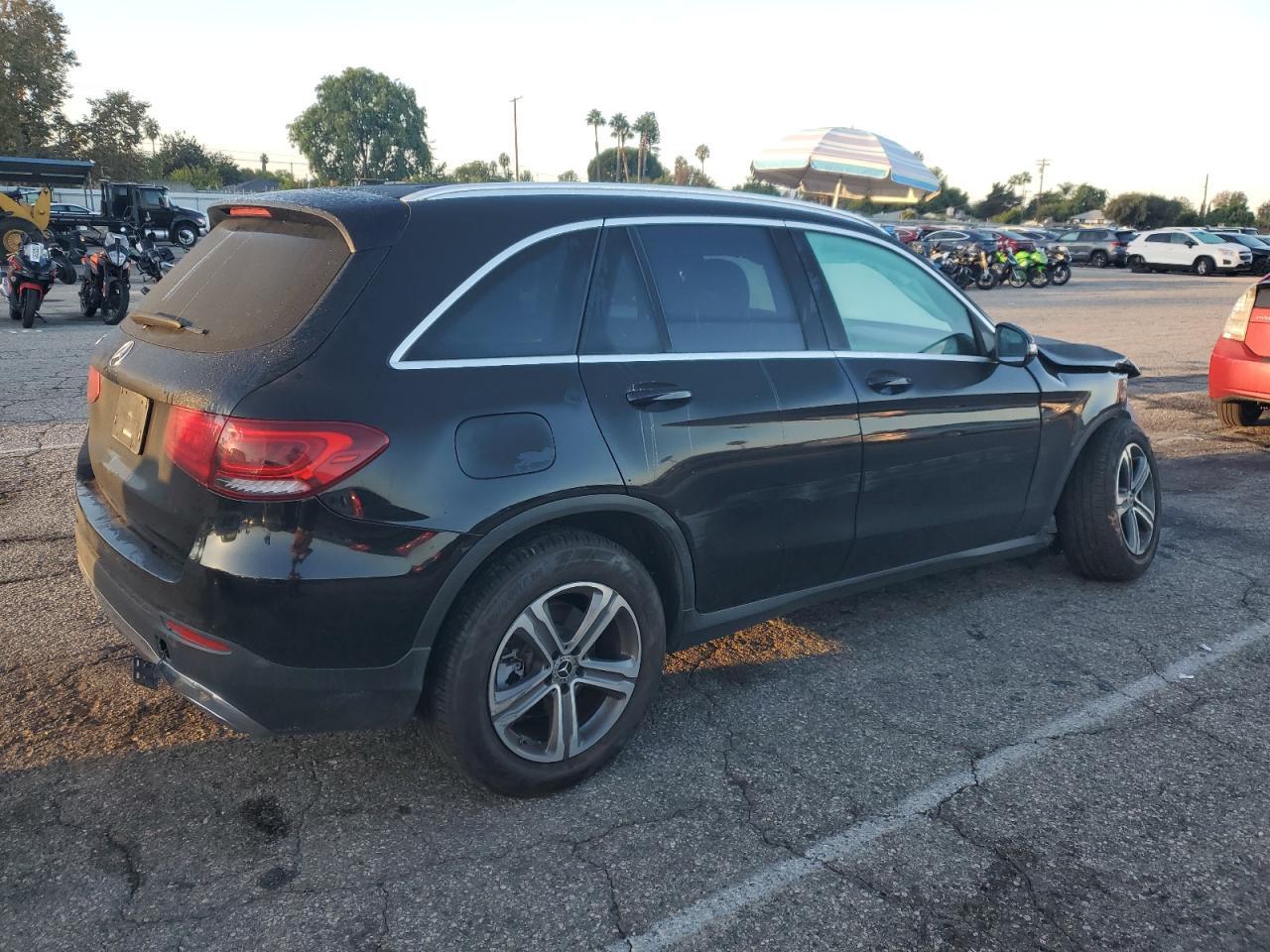 2020 Mercedes-Benz Glc 300 - Фото 3