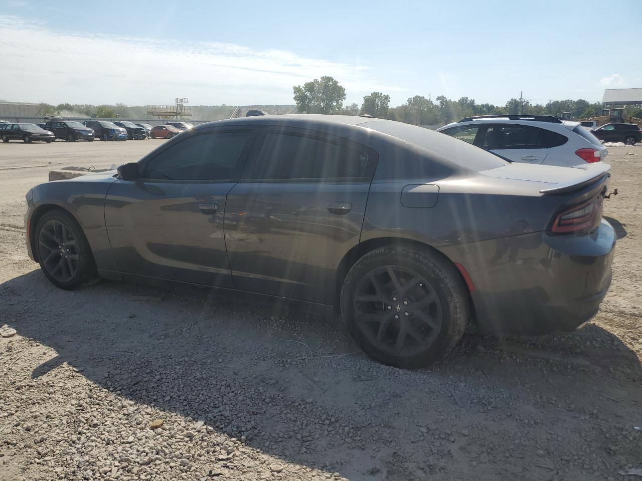 2021 Dodge Charger Sxt - Image 2