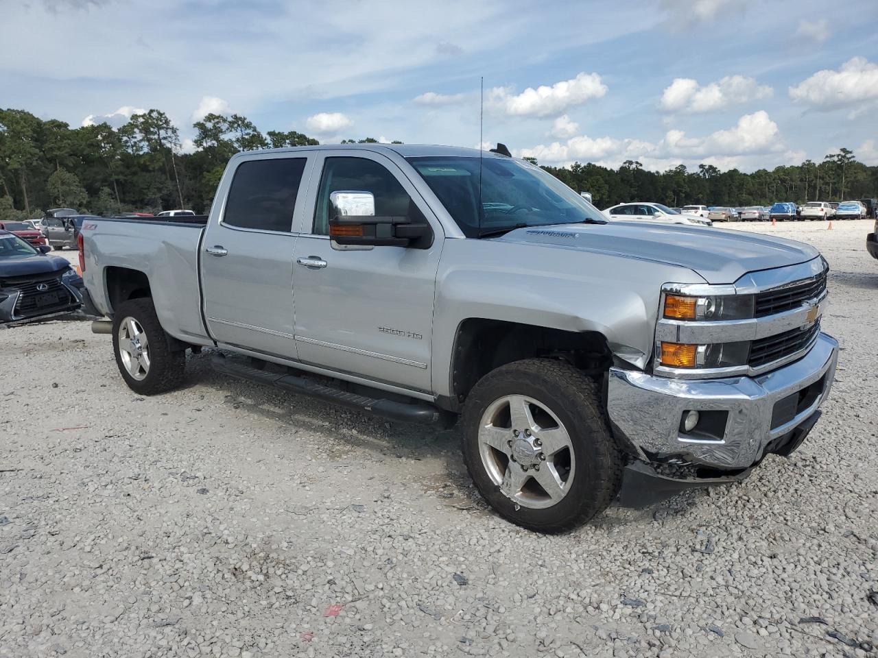 2015 Chevrolet Silverado K2500 Heavy Duty Ltz - Фото 4