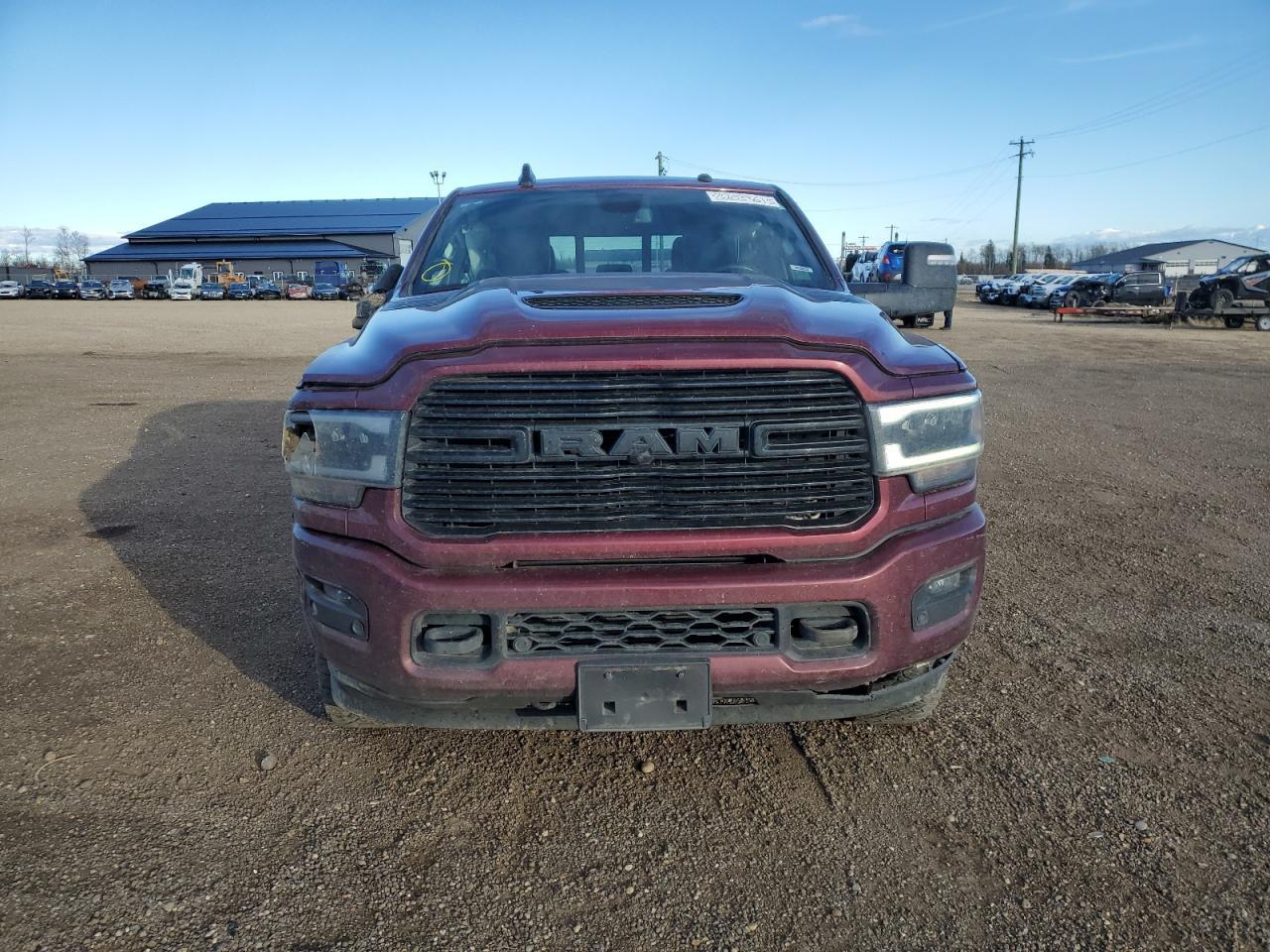 2024 Ram 3500 Laramie - Фото 5