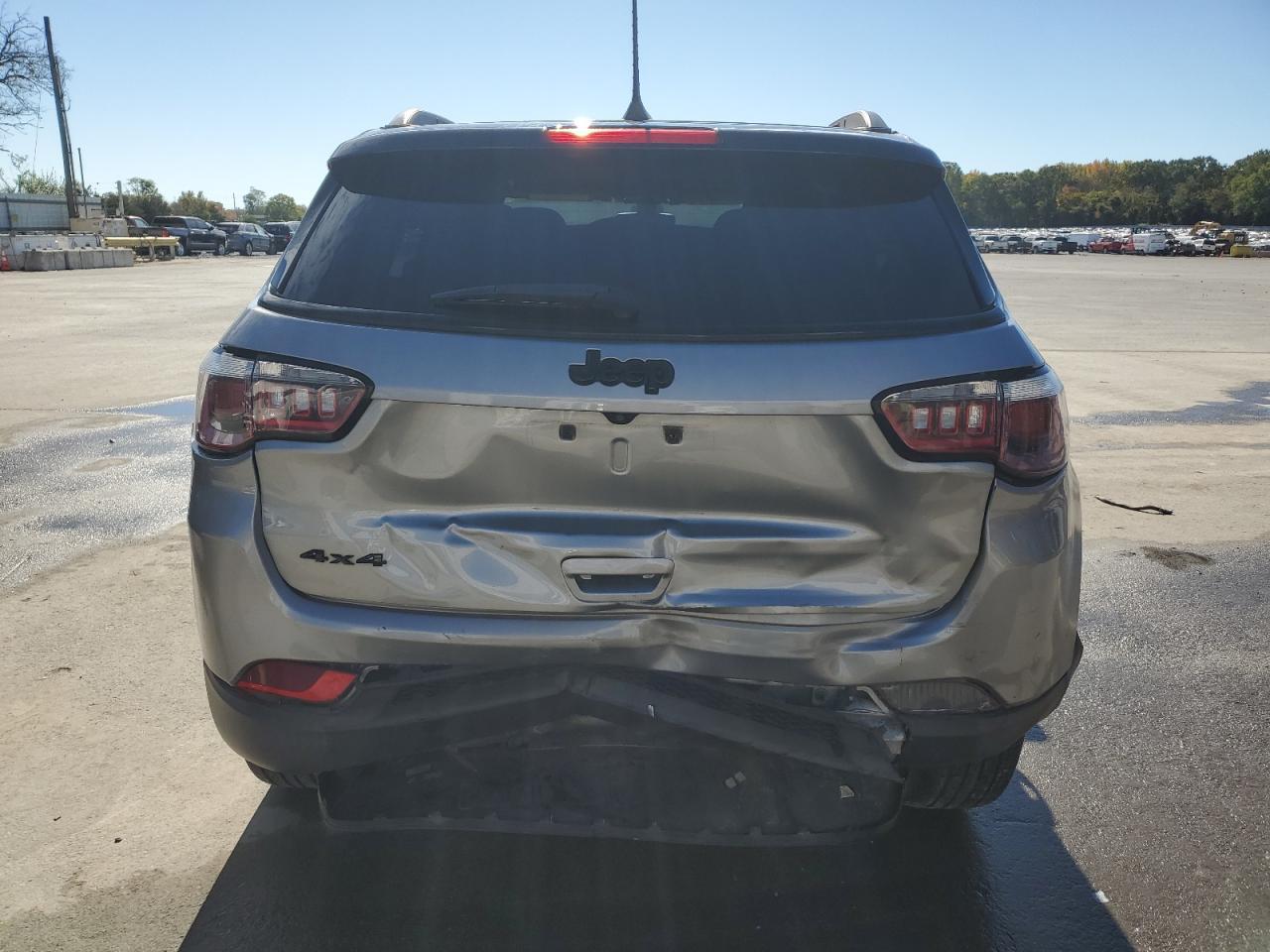 2019 Jeep Compass Latitude - Фото 6