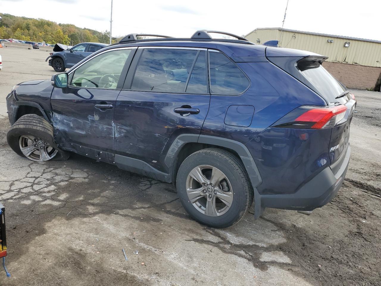 2023 Toyota Rav4 Xle - Image 2