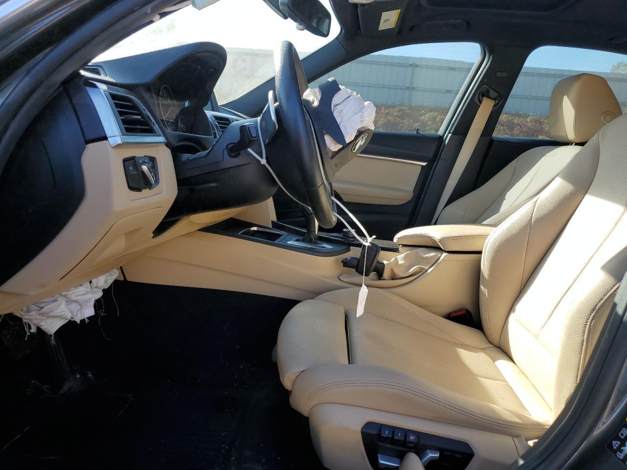 2017 BMW 330 Xi - Фото 7