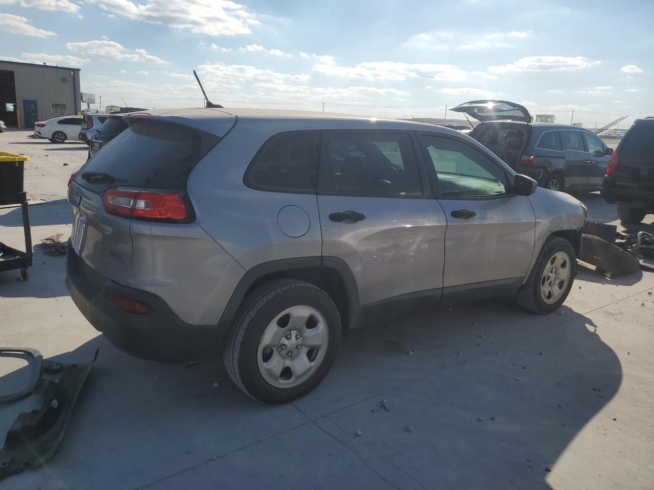 2014 Jeep Cherokee Sport - Фото 3