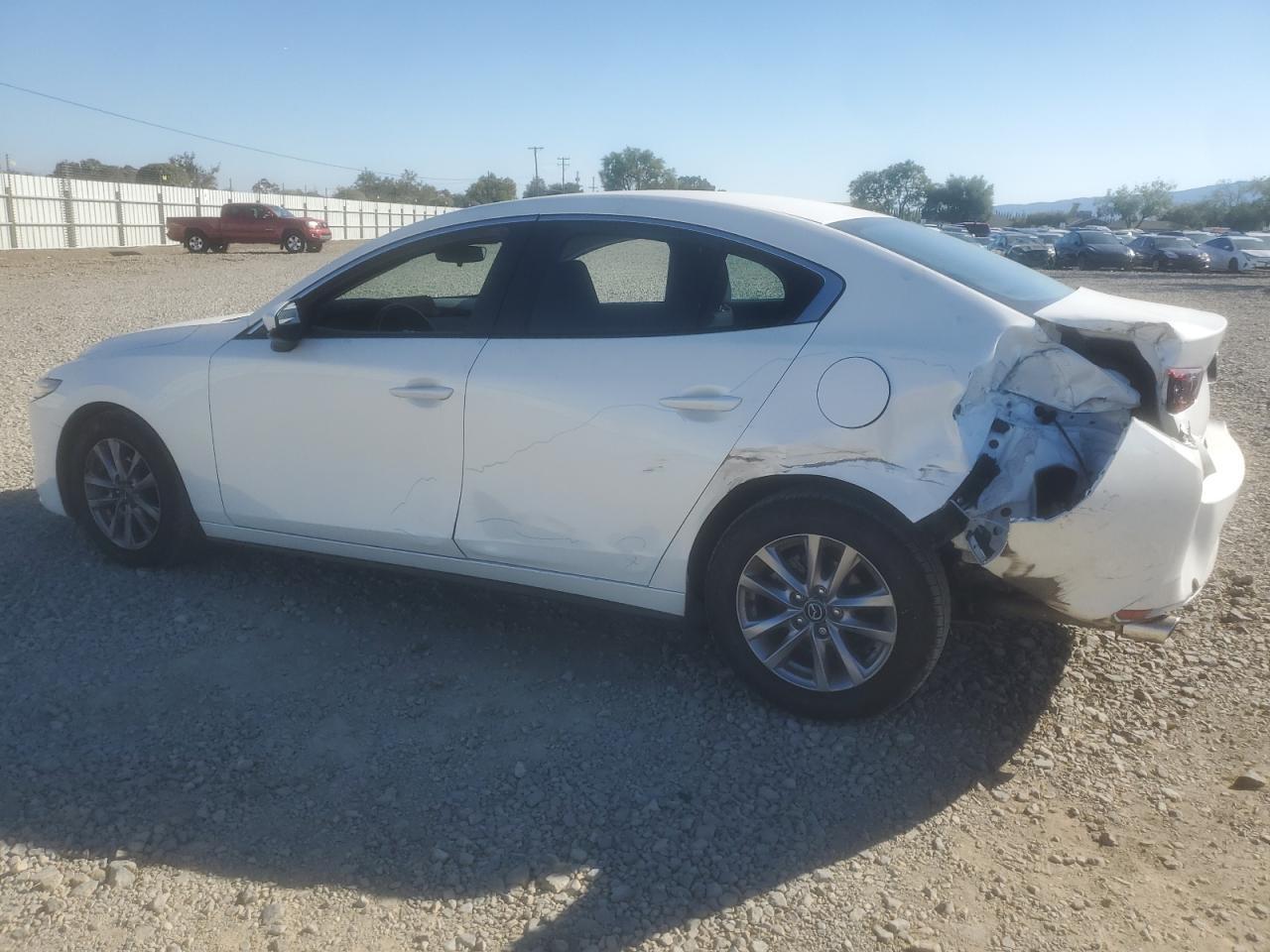 2021 Mazda 3 - Фото 2