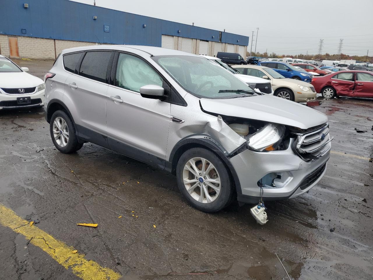 2017 Ford Escape Se - Фото 4