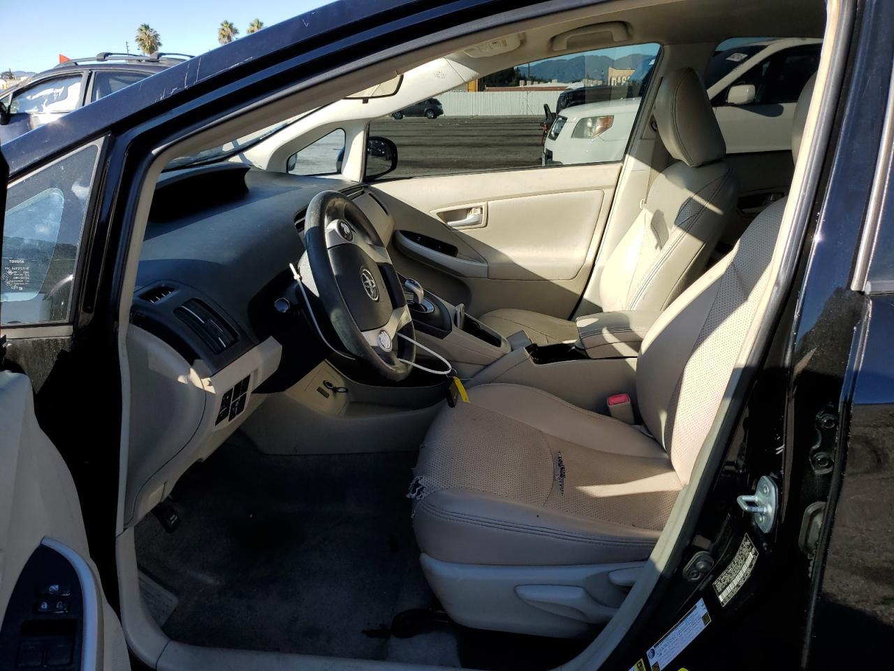 2011 Toyota Prius - Image 7