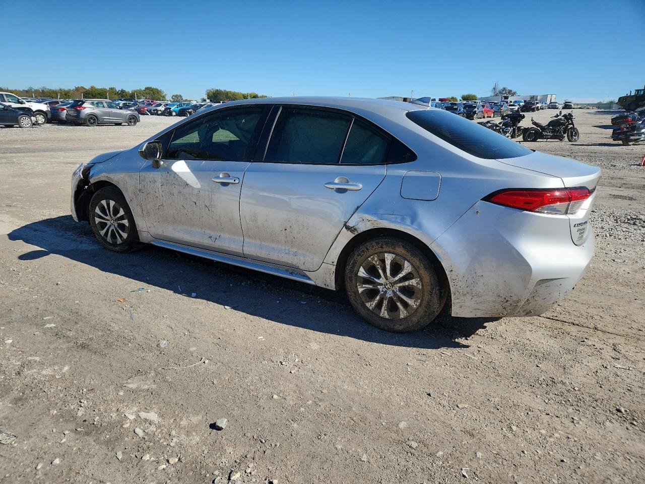 2022 Toyota Corolla Le - Фото 2