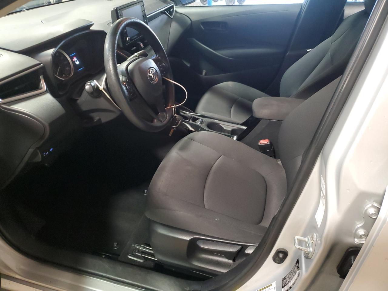 2022 Toyota Corolla Le - Фото 7