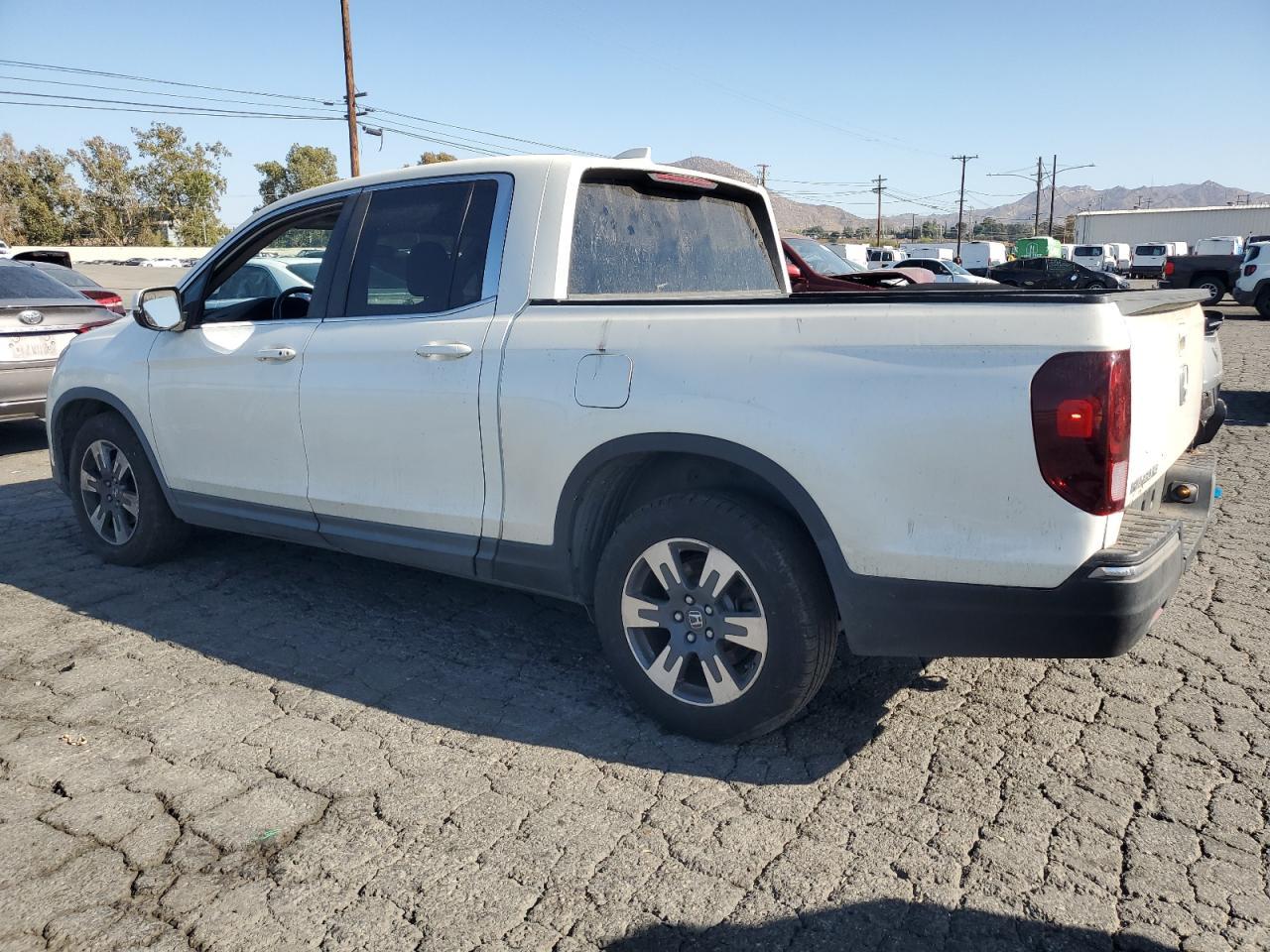2017 Honda Ridgeline Rtl - Фото 2