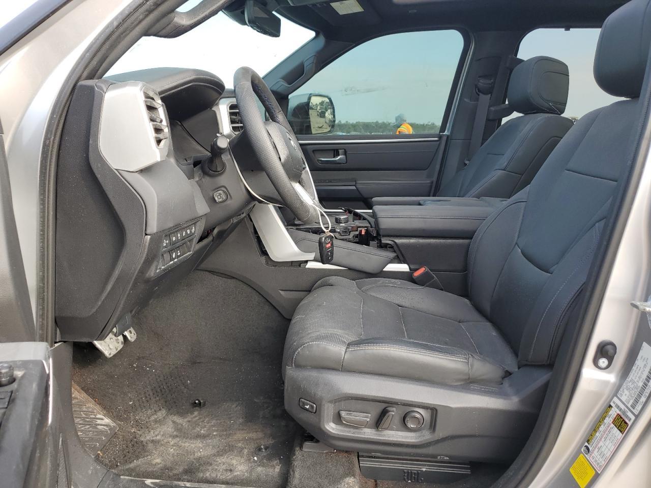 2024 Toyota Tundra Crewmax Limited - Фото 7