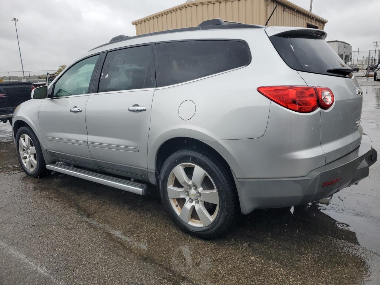 2012 Chevrolet Traverse Ltz - Фото 2