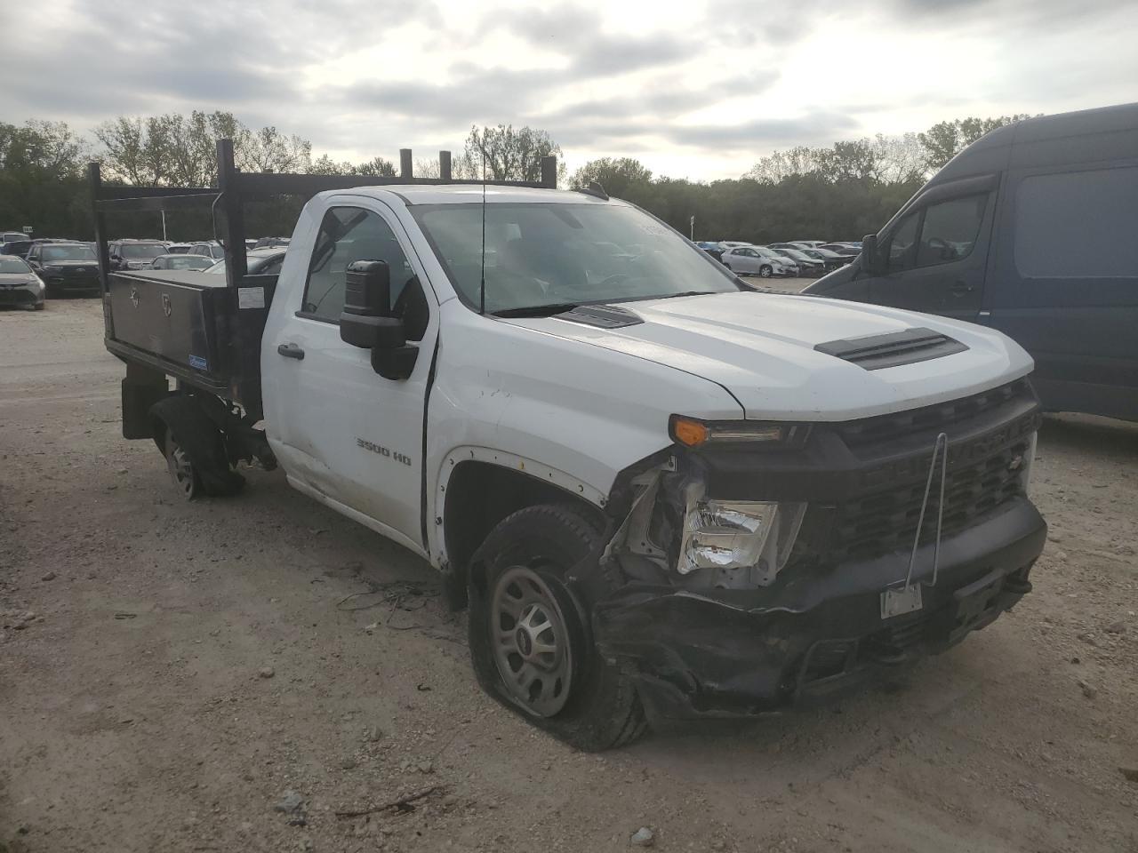 2020 Chevrolet Silverado C3500 - Фото 4