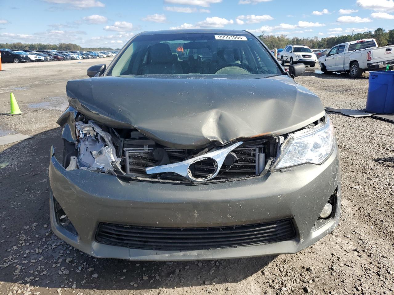 2012 Toyota Camry Base - Image 5