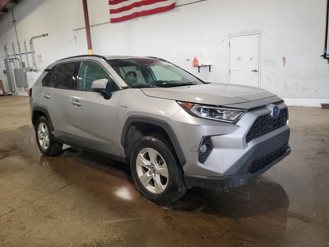 2020 Toyota Rav4 Xle - Фото 4