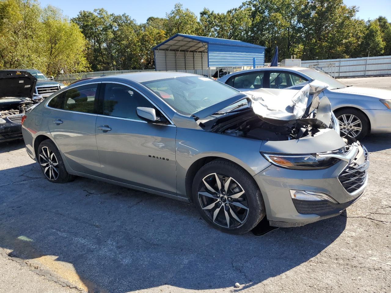 2024 Chevrolet Malibu Rs - Image 4